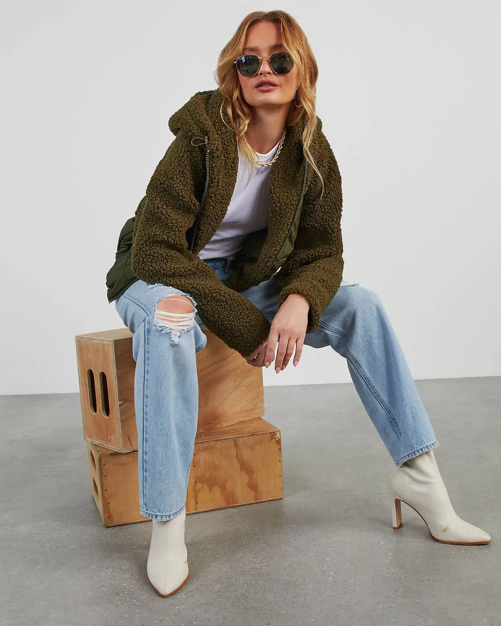 Cabin Vibes Sherpa Contrast Puffer Jacket sold by Vici product image thumbnail 5