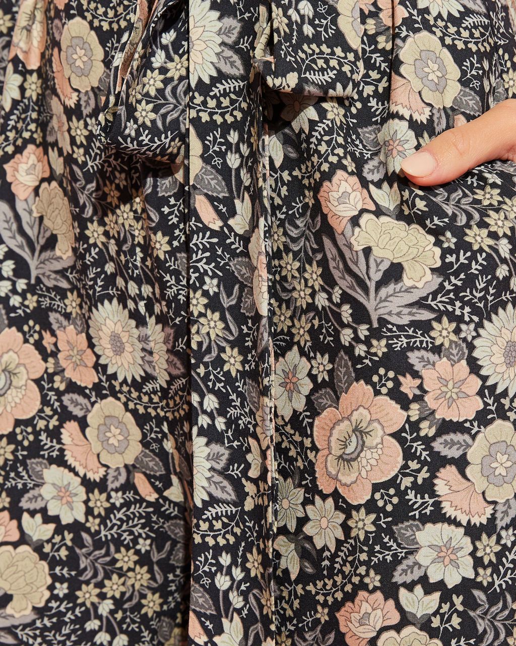 Hewitt Floral Wide Leg Jumpsuit - Black/Multi - FINAL SALE sold by Vici product image thumbnail 3