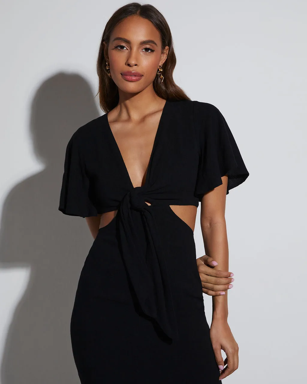 Jenner Linen Blend Tie Front Cutout Midi Dress sold by Vici product image thumbnail 4