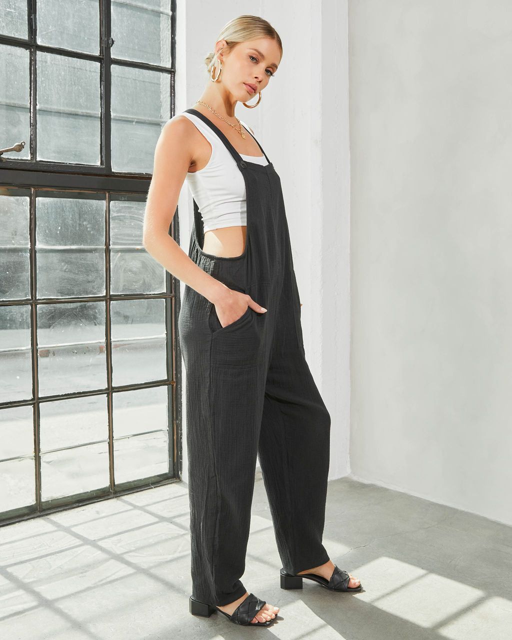 Gwendolyn Pocketed Overalls - Black - FINAL SALE sold by Vici product image thumbnail 4