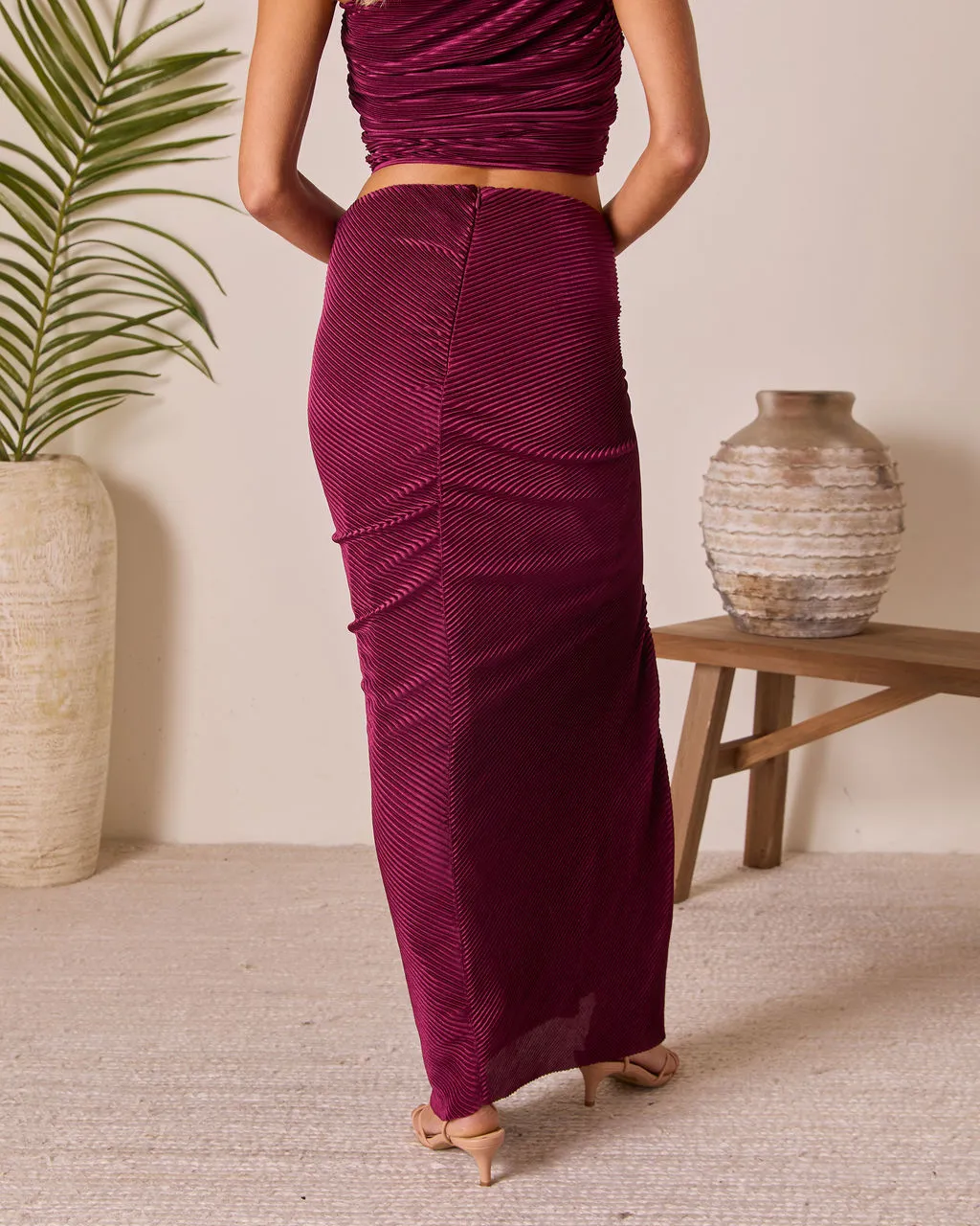 Palmaria Pleated Gathered Front Maxi Skirt sold by Vici product image thumbnail 4