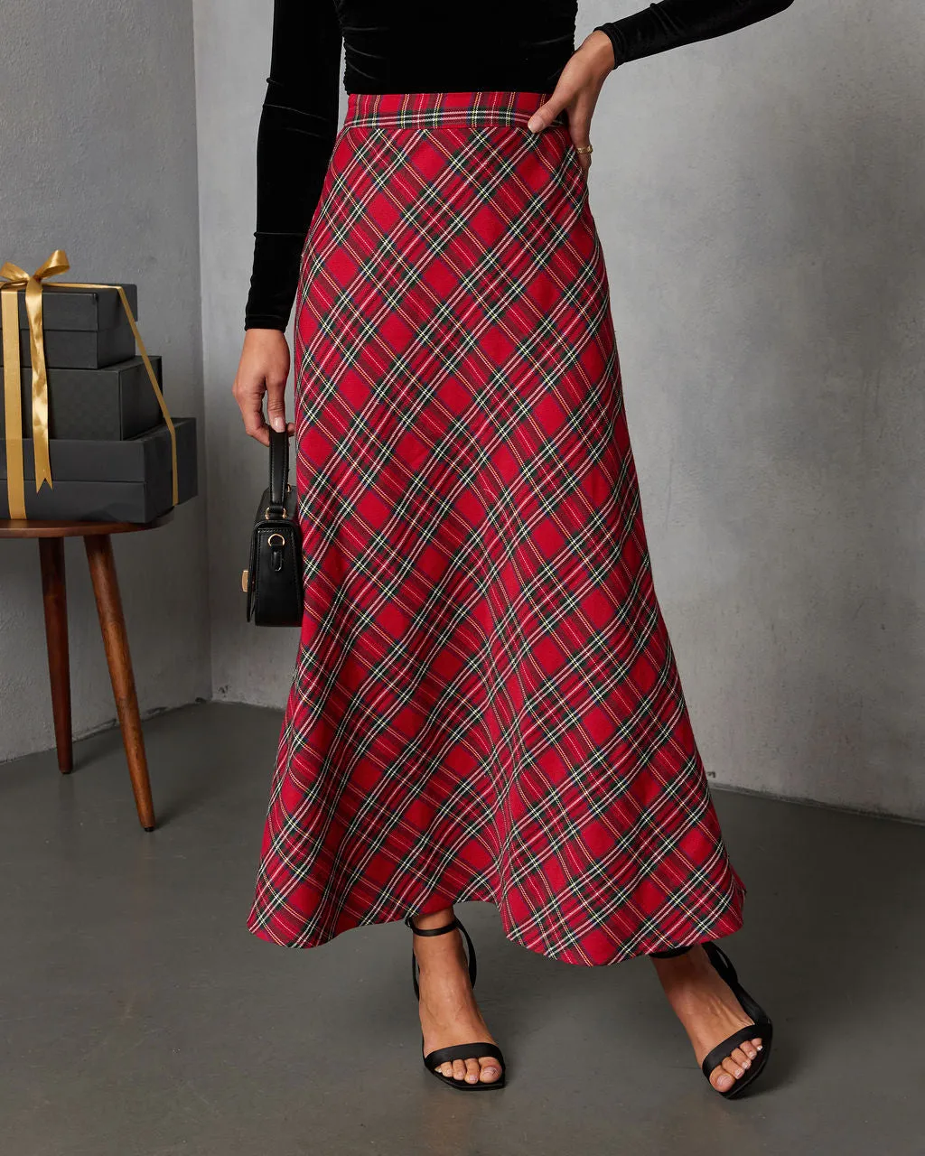 Tarenne Plaid Maxi Skirt sold by Vici product image thumbnail 2