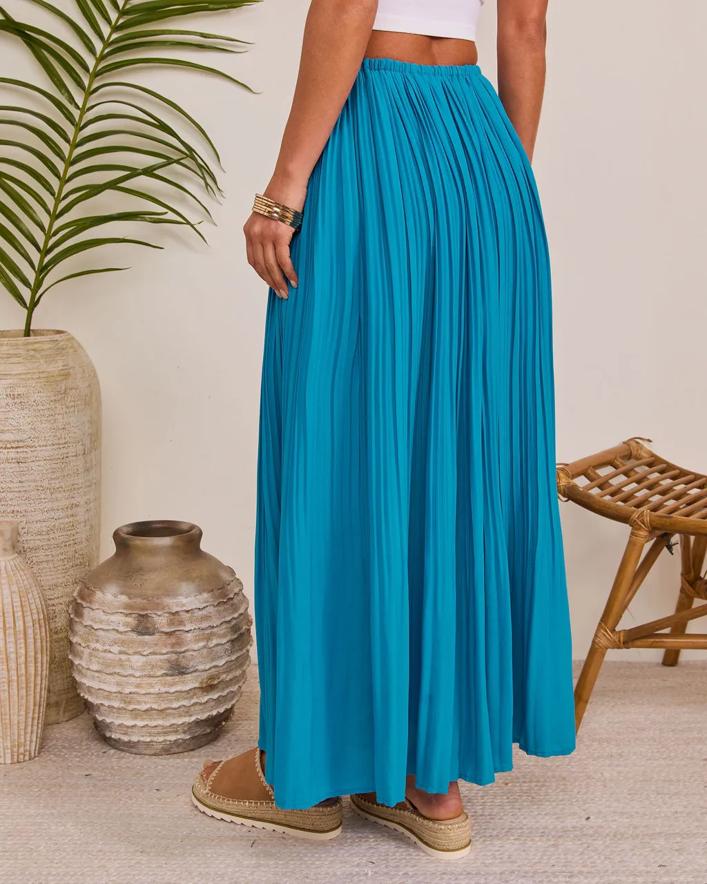 Fresh Daydream Pleated Maxi Skirt sold by Vici product image thumbnail 4
