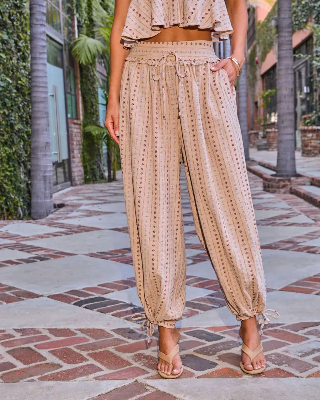 Shoreline Chic Tapered Relaxed Floral Print Pant made by Vici