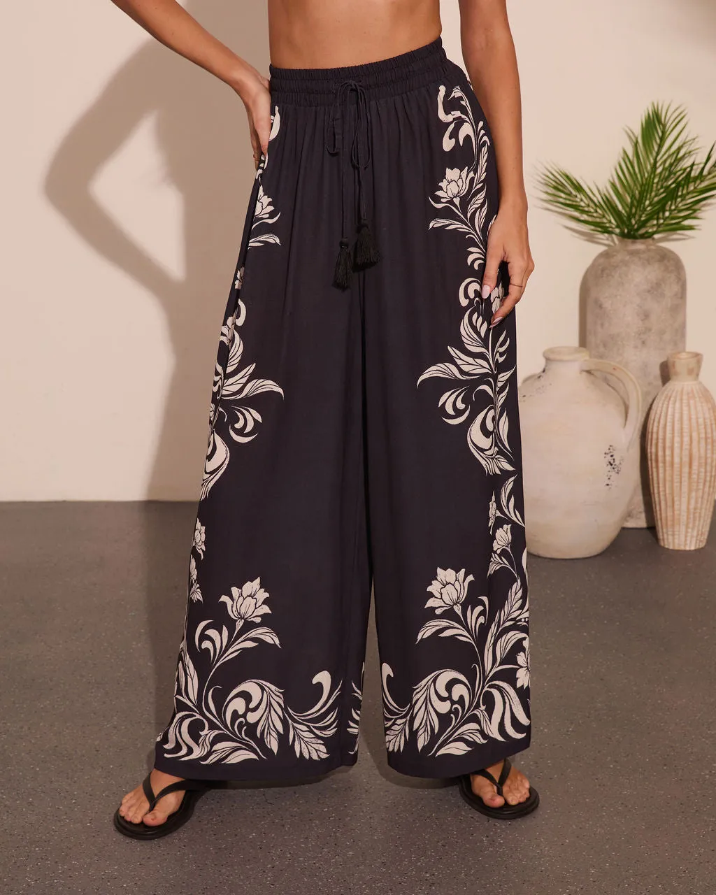 Korinna Floral Print Drawstring Wide Leg Pants sold by Vici product image thumbnail 2