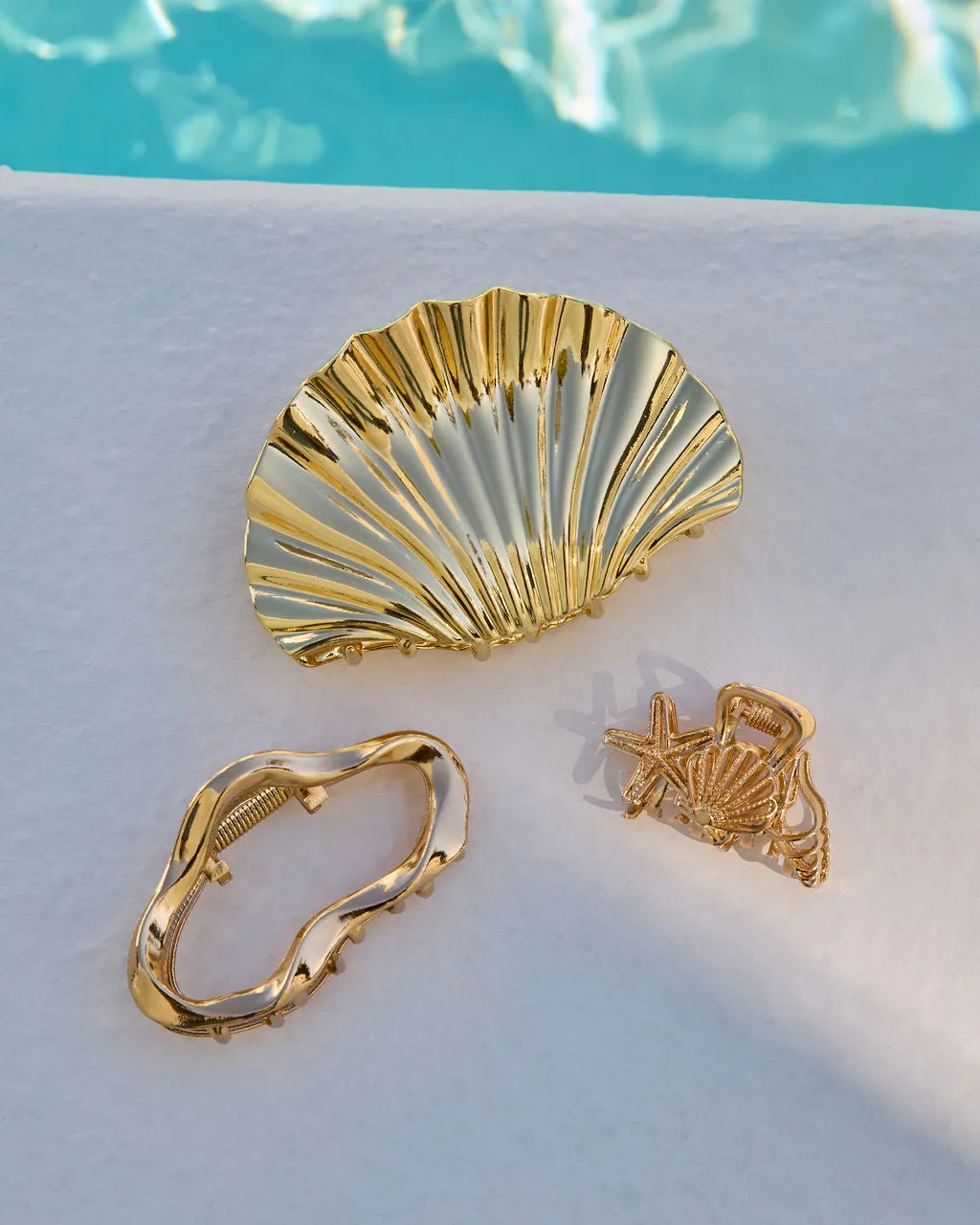 Ocean Bliss Seashell Hair Clip Set sold by Vici