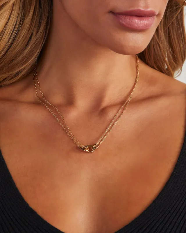 The Missing Link Chain Necklace - Gold sold by Vici