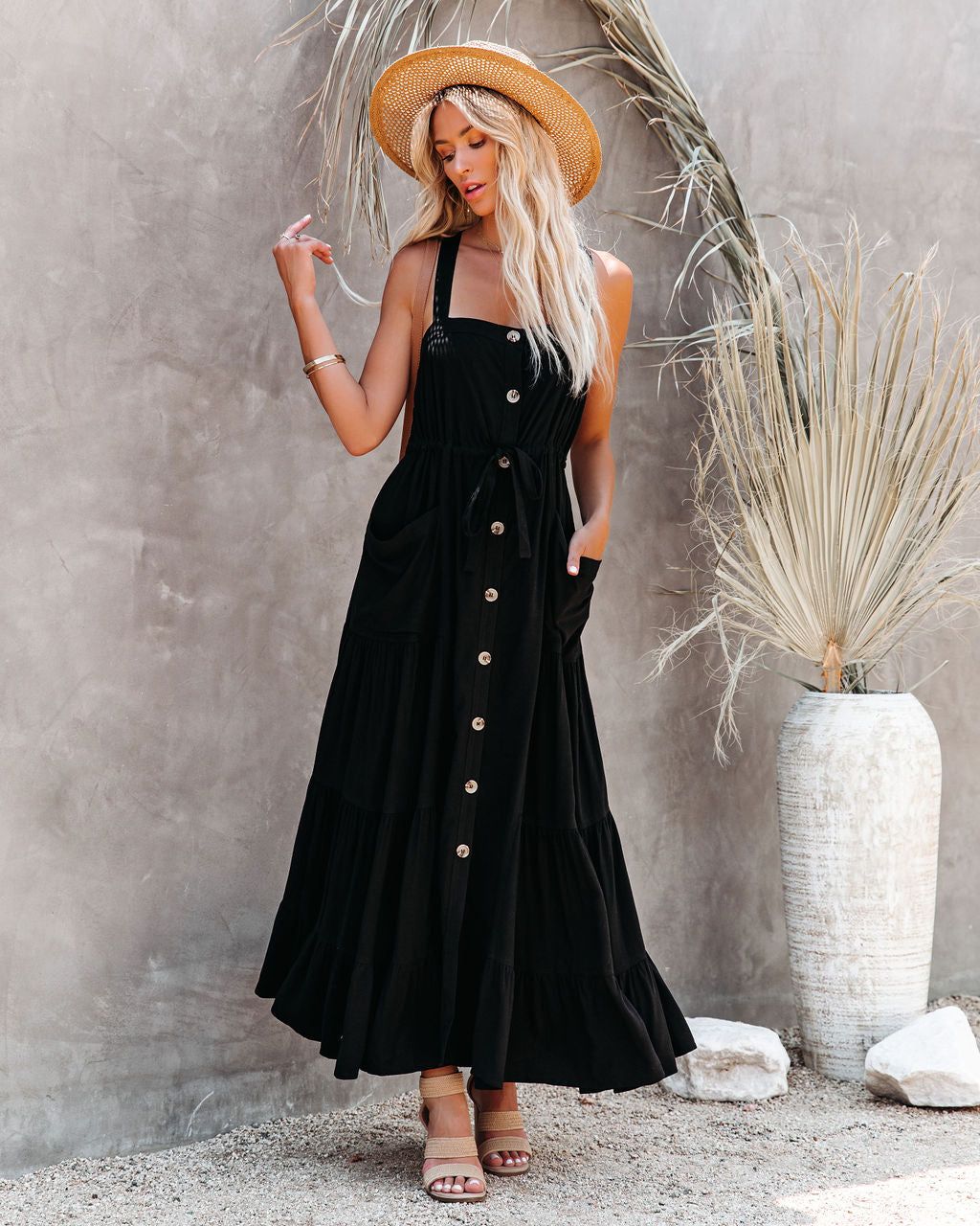 Grapevine Linen Blend Pocketed Maxi Dress - Black sold by Vici product image thumbnail 8