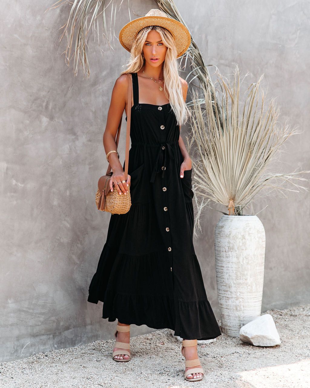 Grapevine Linen Blend Pocketed Maxi Dress - Black sold by Vici product image thumbnail 5