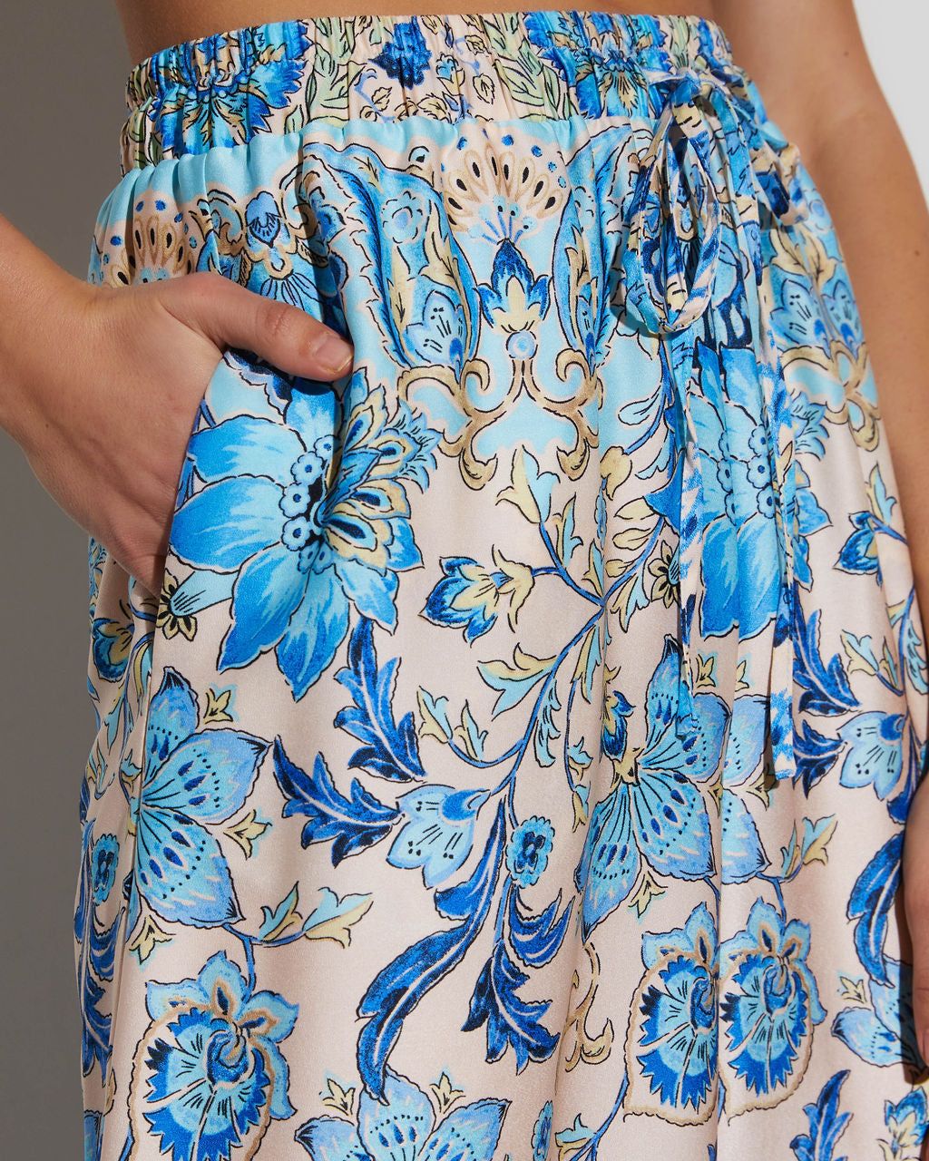 Alani Satin Paisley Wide Leg Pants sold by Vici product image thumbnail 2