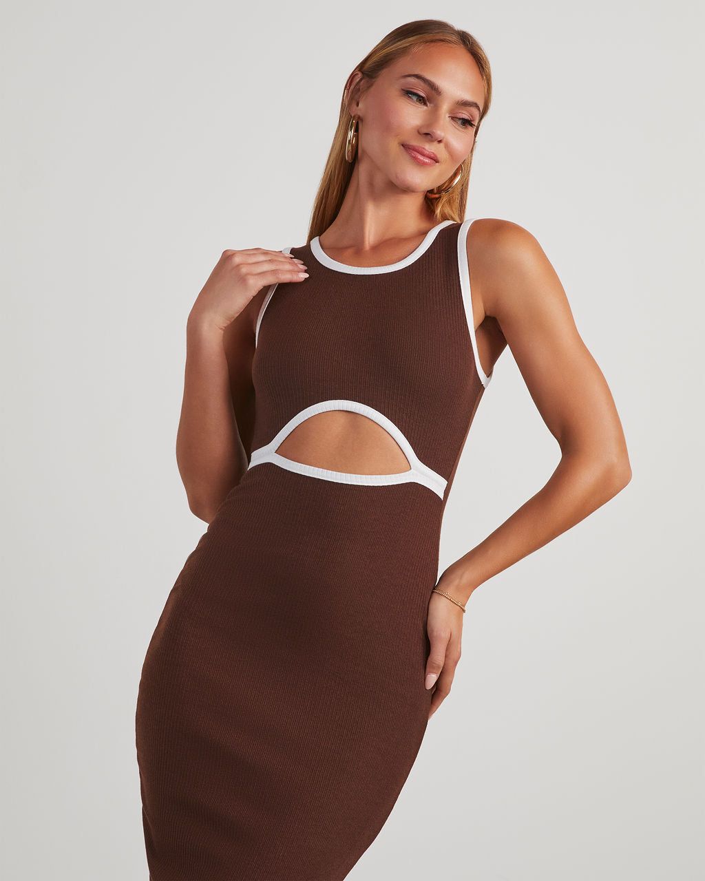 Cici Scoop Neck Bodycon Midi Dress sold by Vici product image thumbnail 2