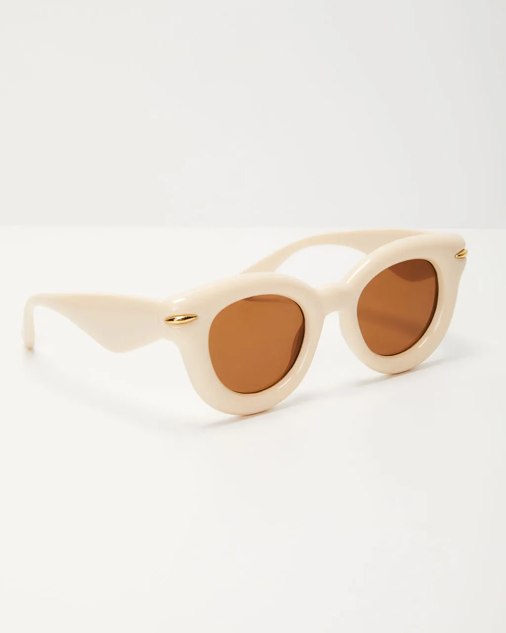 Caroline Round Sunglasses sold by Vici product image thumbnail 4