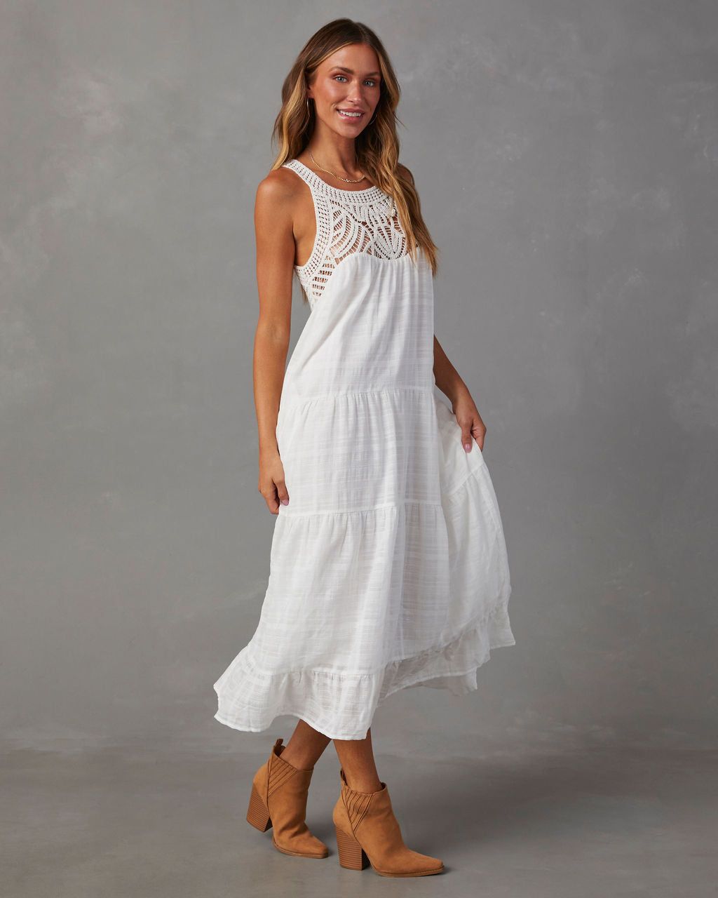 Maketta Tiered Maxi Dress - White sold by Vici product image thumbnail 6