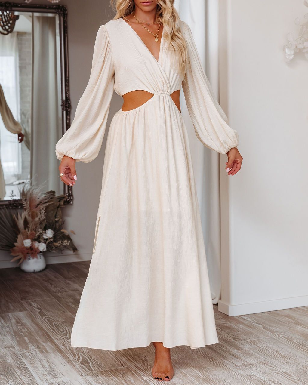 Amora Long Sleeve Cutout Maxi Dress - FINAL SALE sold by Vici product image thumbnail 7