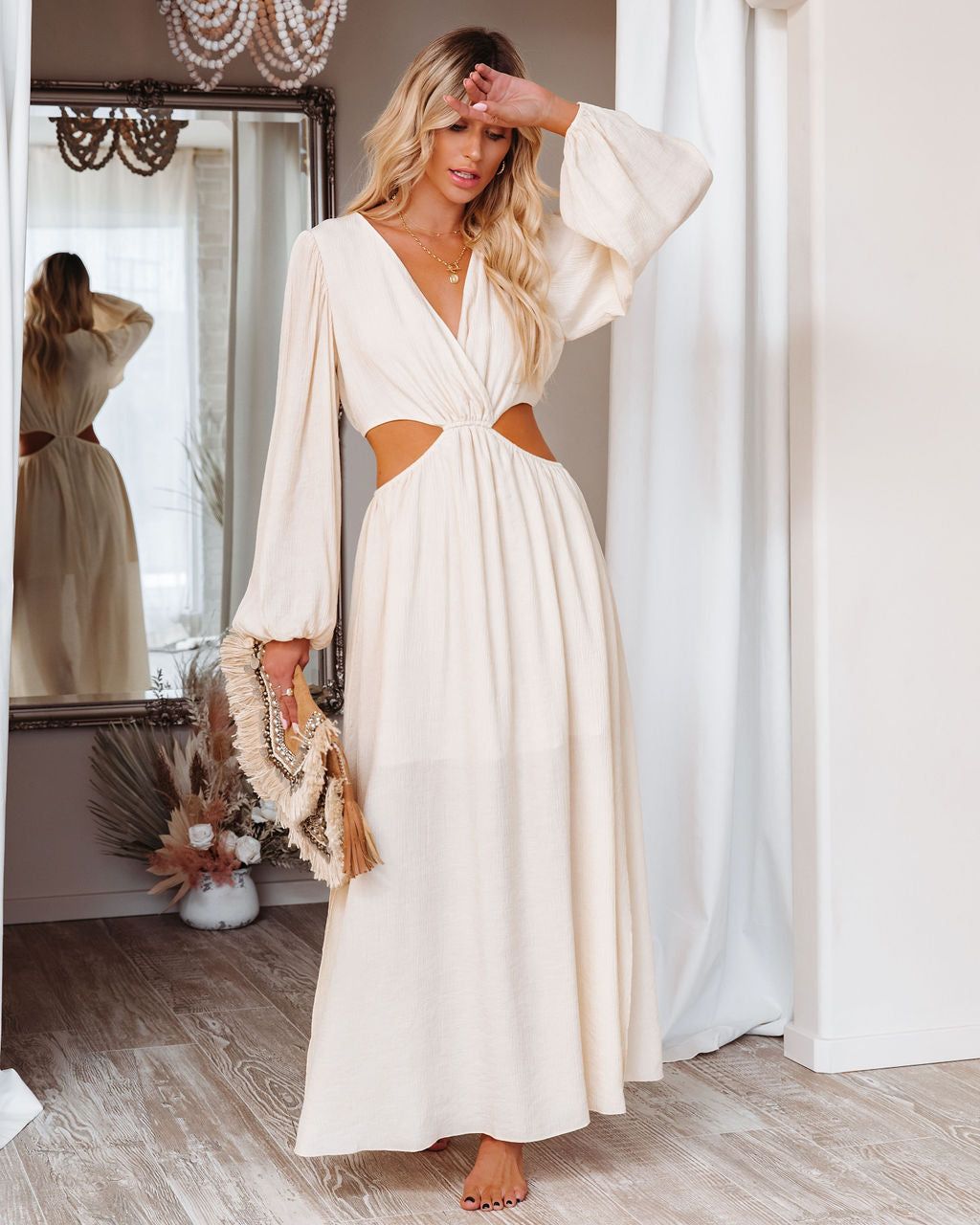 Amora Long Sleeve Cutout Maxi Dress - FINAL SALE sold by Vici product image thumbnail 5