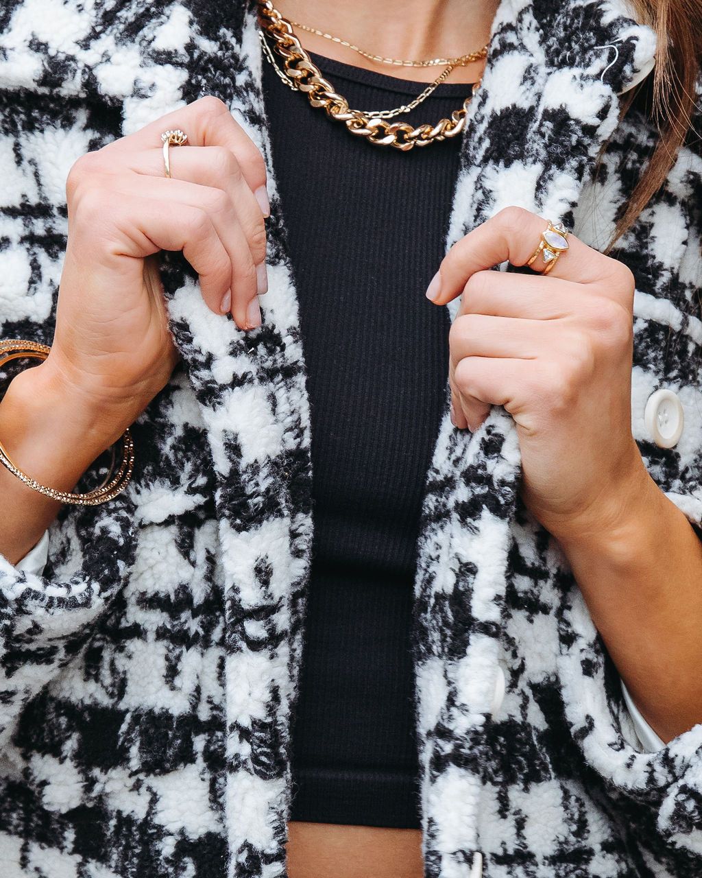 Constance Teddy Crop Jacket - Black/Ivory - FINAL SALE sold by Vici product image thumbnail 2