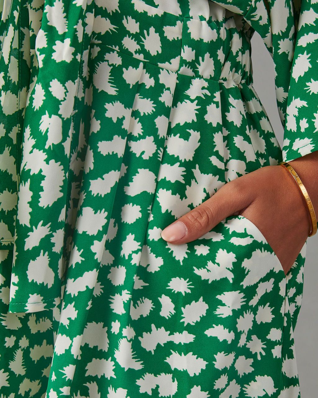 Kella Pocketed Tie Romper sold by Vici product image thumbnail 4