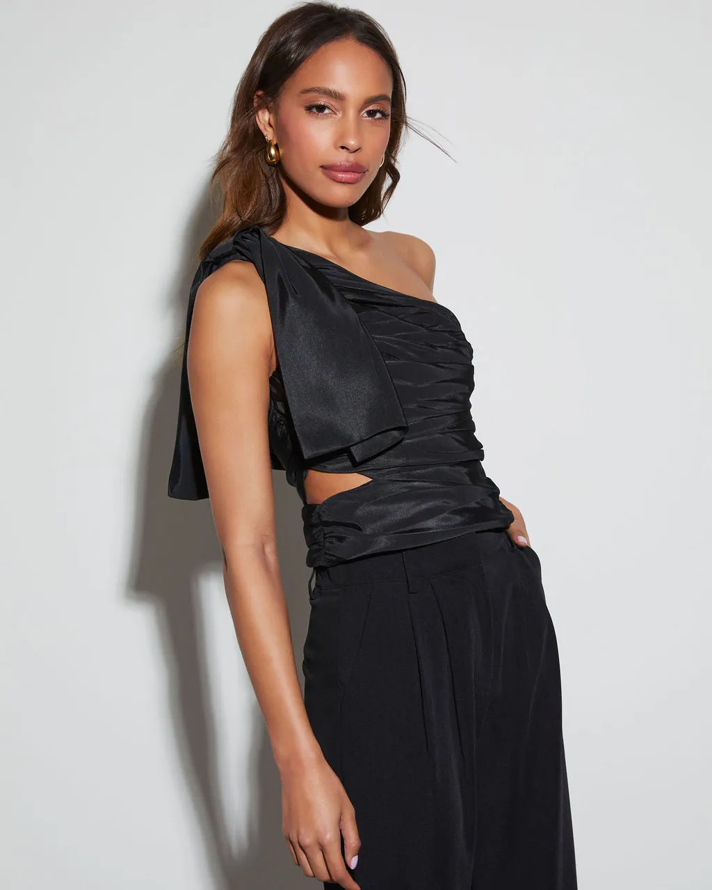Tabitha Cropped One Shoulder Top sold by Vici product image thumbnail 4