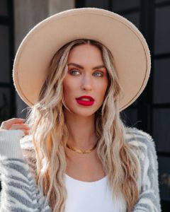 Anywhere Herringbone Necklace - Gold - FINAL SALE sold by Vici
