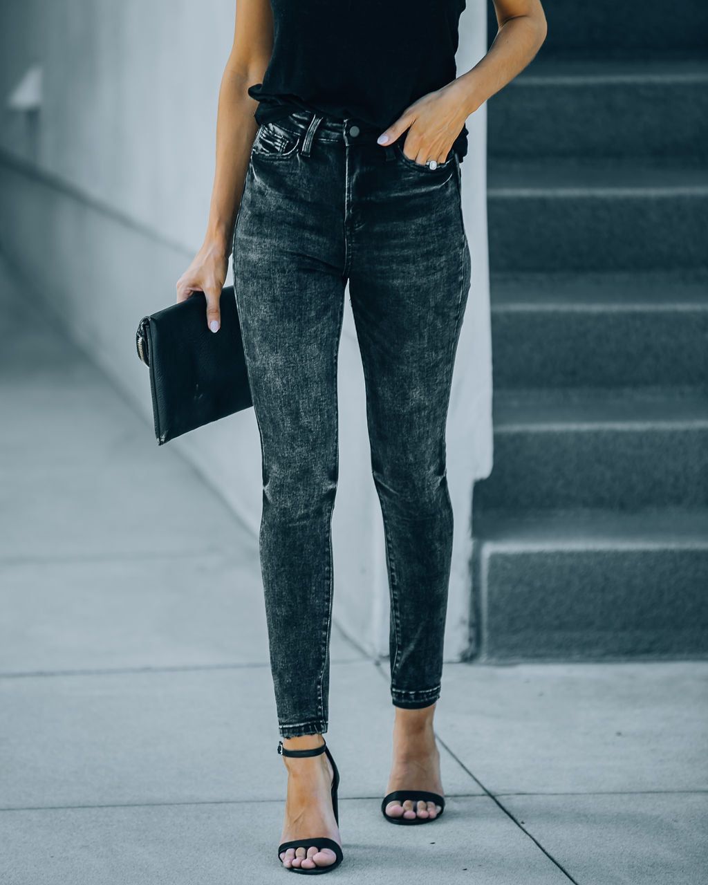 Jianna High Rise Acid Wash Skinny sold by Vici product image thumbnail 7