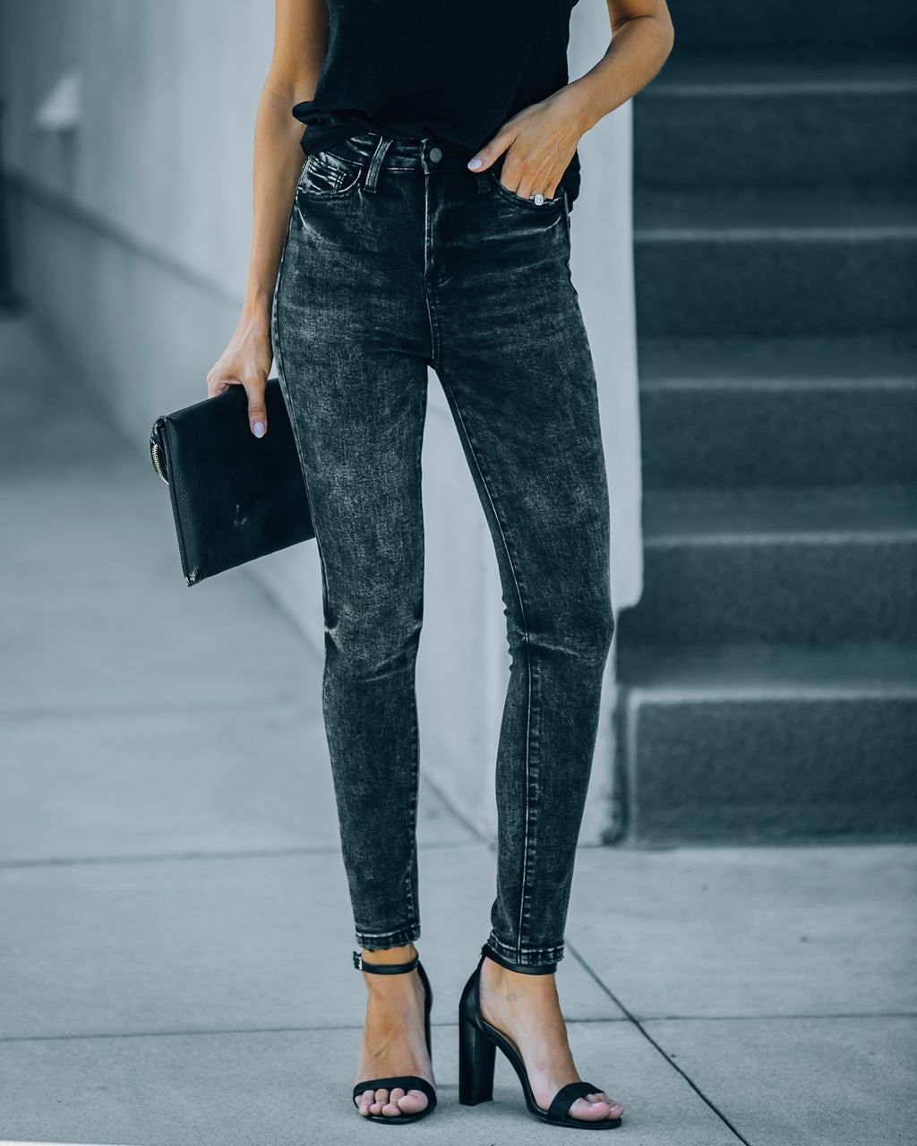Jianna High Rise Acid Wash Skinny sold by Vici product image thumbnail 9