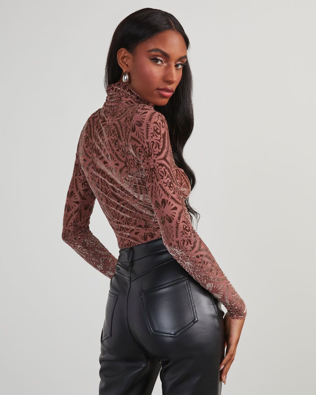 Tessy Velvet Burnout Turtleneck Top - Mauve sold by Vici product image thumbnail 4