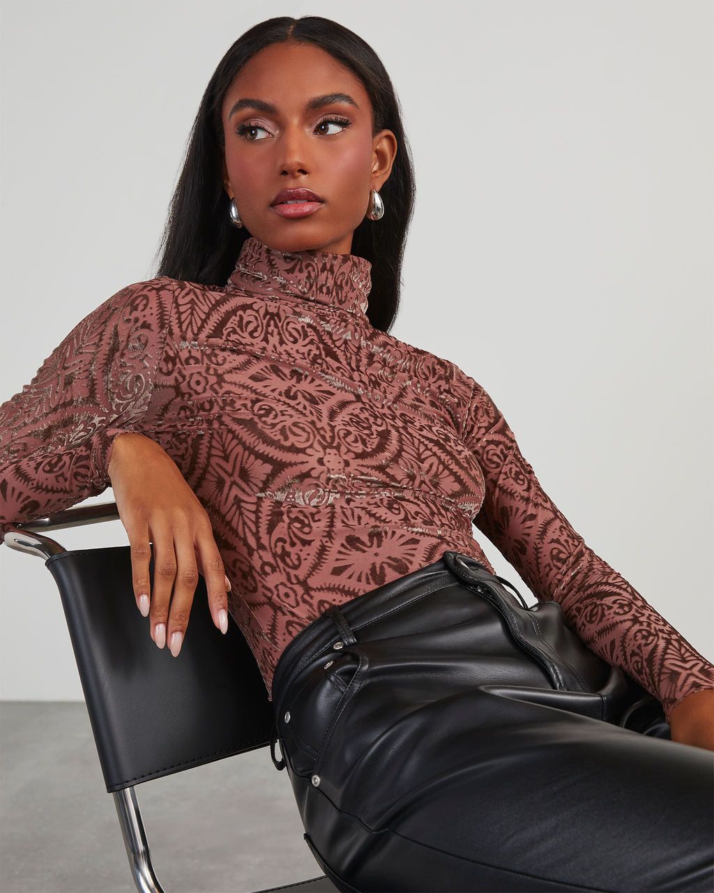 Tessy Velvet Burnout Turtleneck Top - Mauve sold by Vici product image thumbnail 2