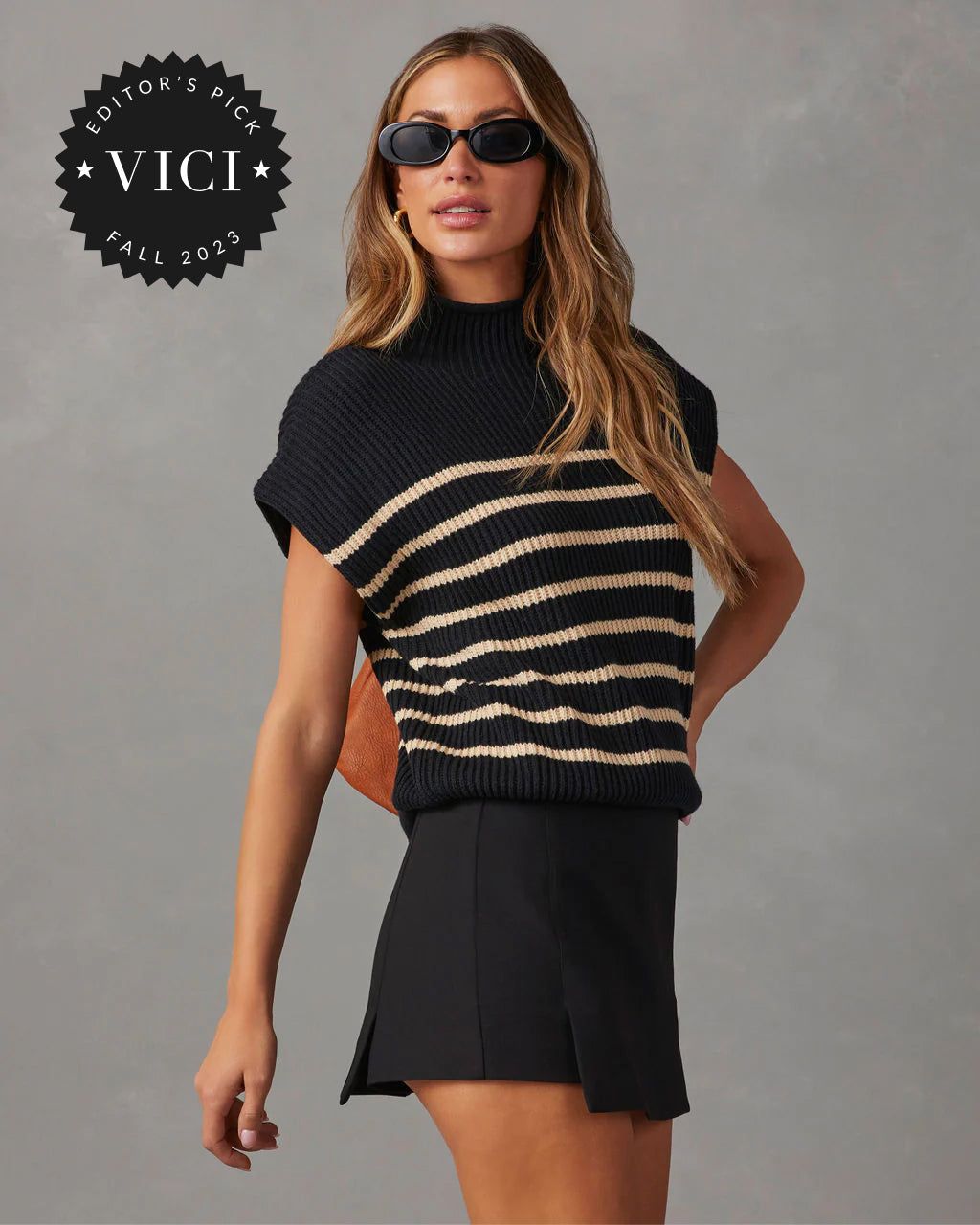 Kleid Striped Mock Neck Sleeveless Sweater sold by Vici