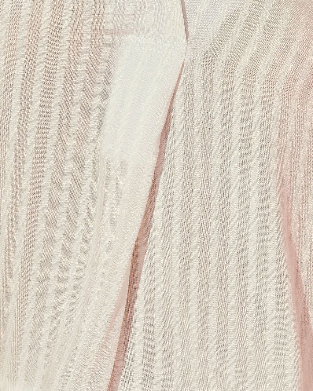 Indira Collared Short Sleeve Top - Off White - SALE sold by Vici product image thumbnail 3