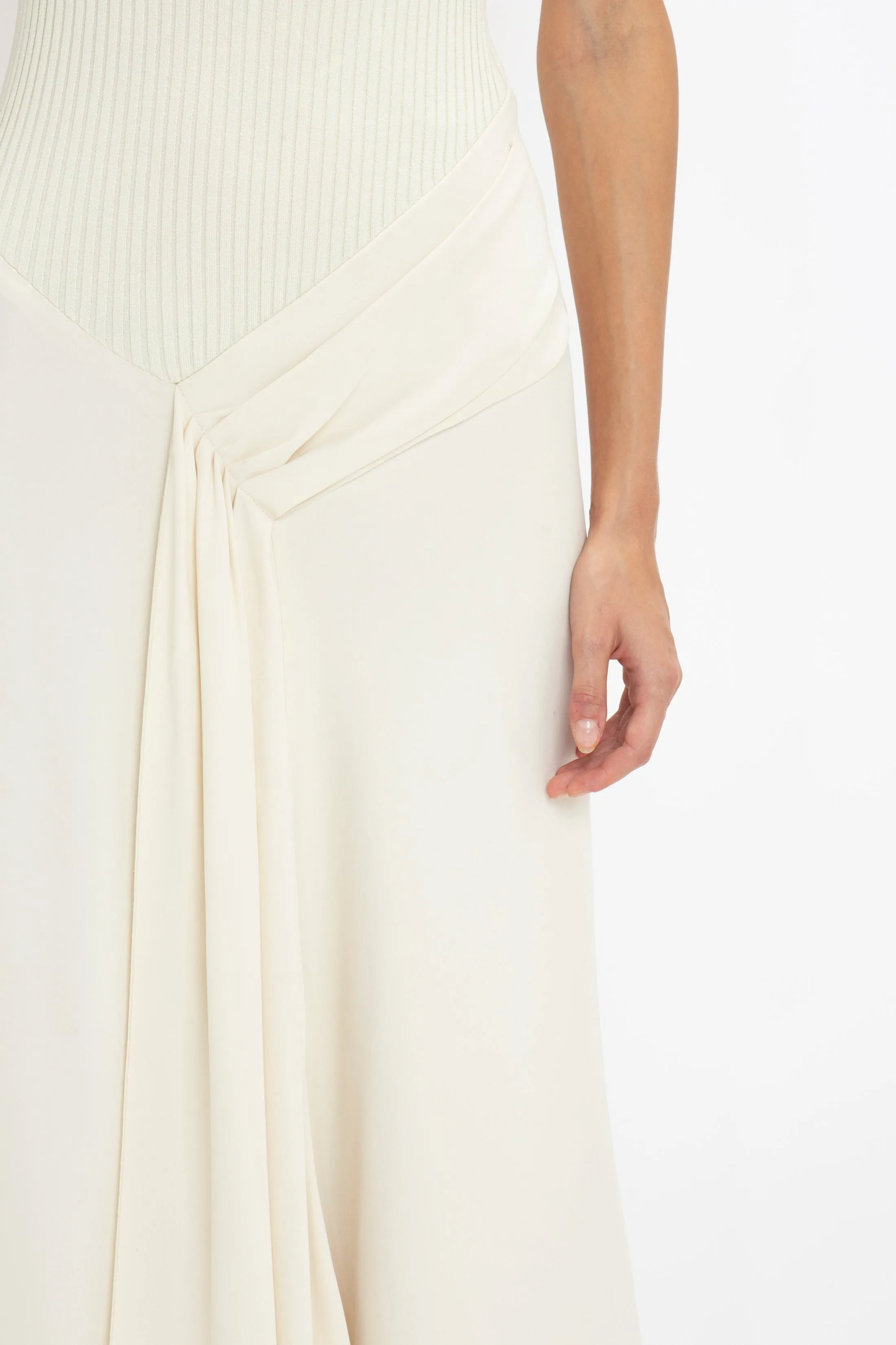 Sleeveless Tie Detail Dress In Cream sold by Victoria Beckham product image thumbnail 4