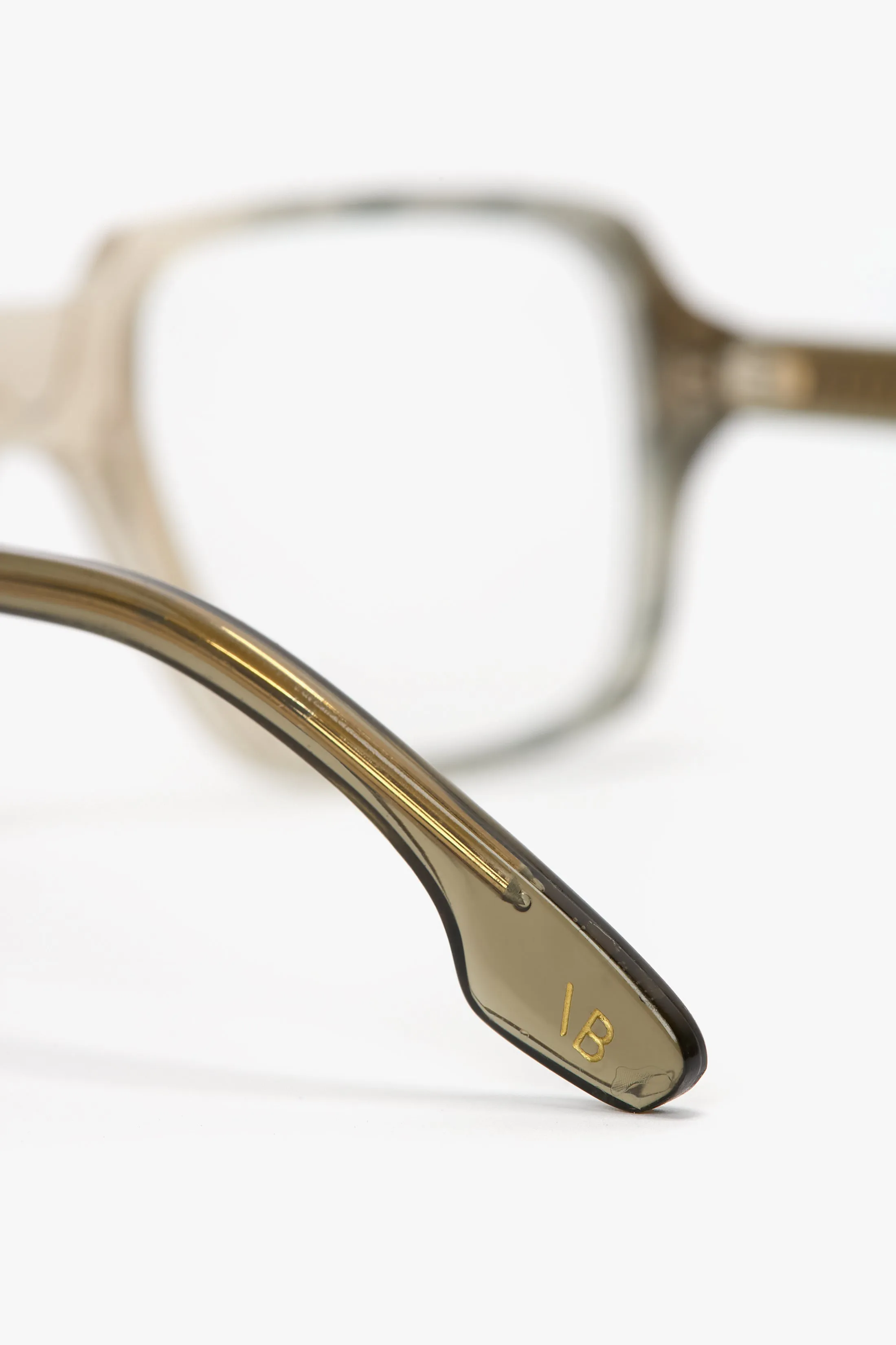 Oversized Square Opticals In Vintage Shaded Grey sold by Victoria Beckham product image thumbnail 5