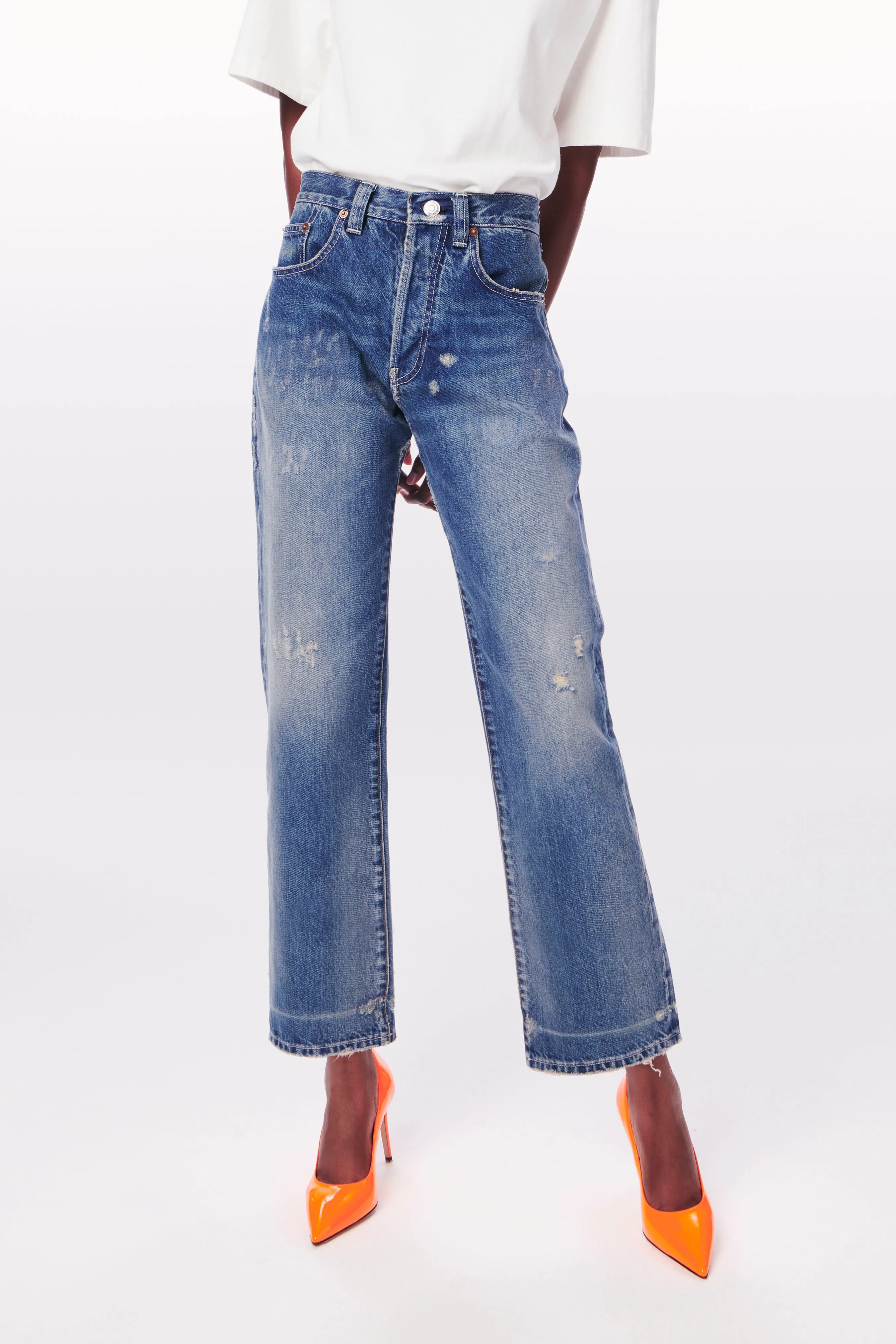 Victoria Mid-Rise Jean in Vintage Wash sold by Victoria Beckham product image thumbnail 2