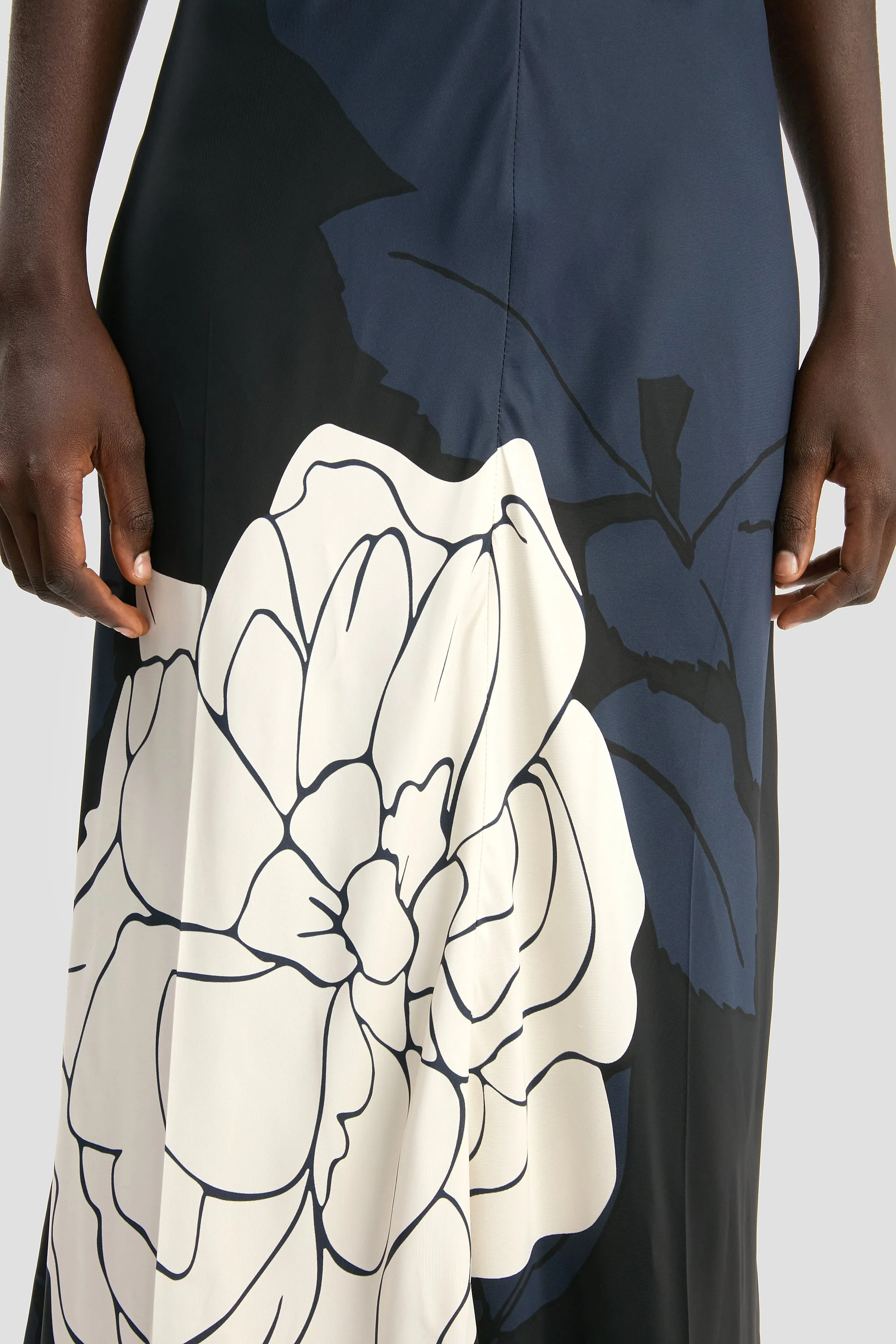 Eve Midi Dress In Dark Navy Floral Print sold by Victoria Beckham product image thumbnail 2