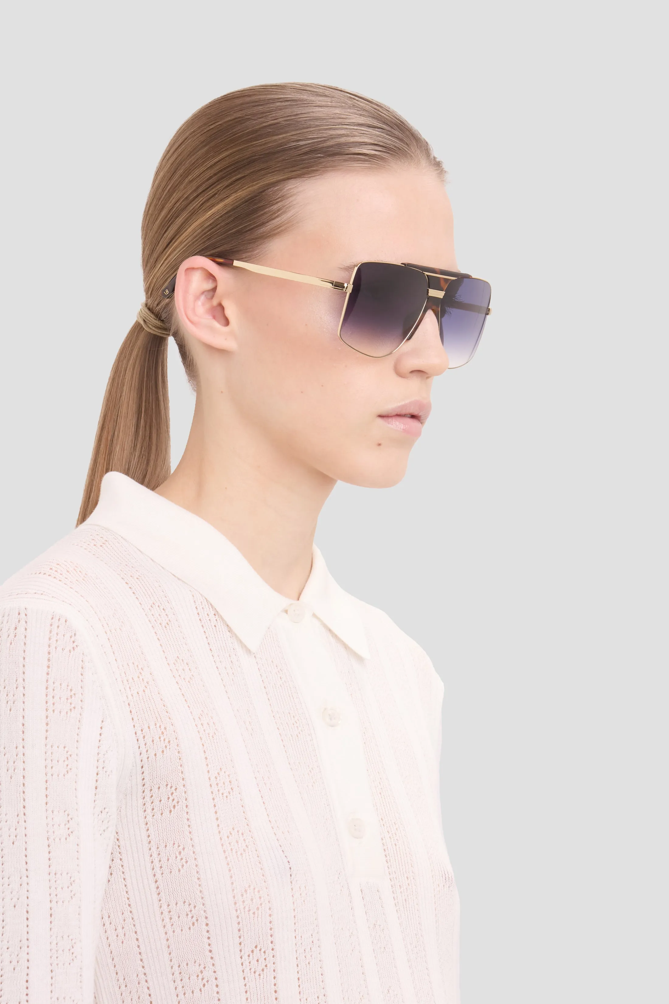 Oversized Metal And Acetate Frame In Gold Havana sold by Victoria Beckham product image thumbnail 2