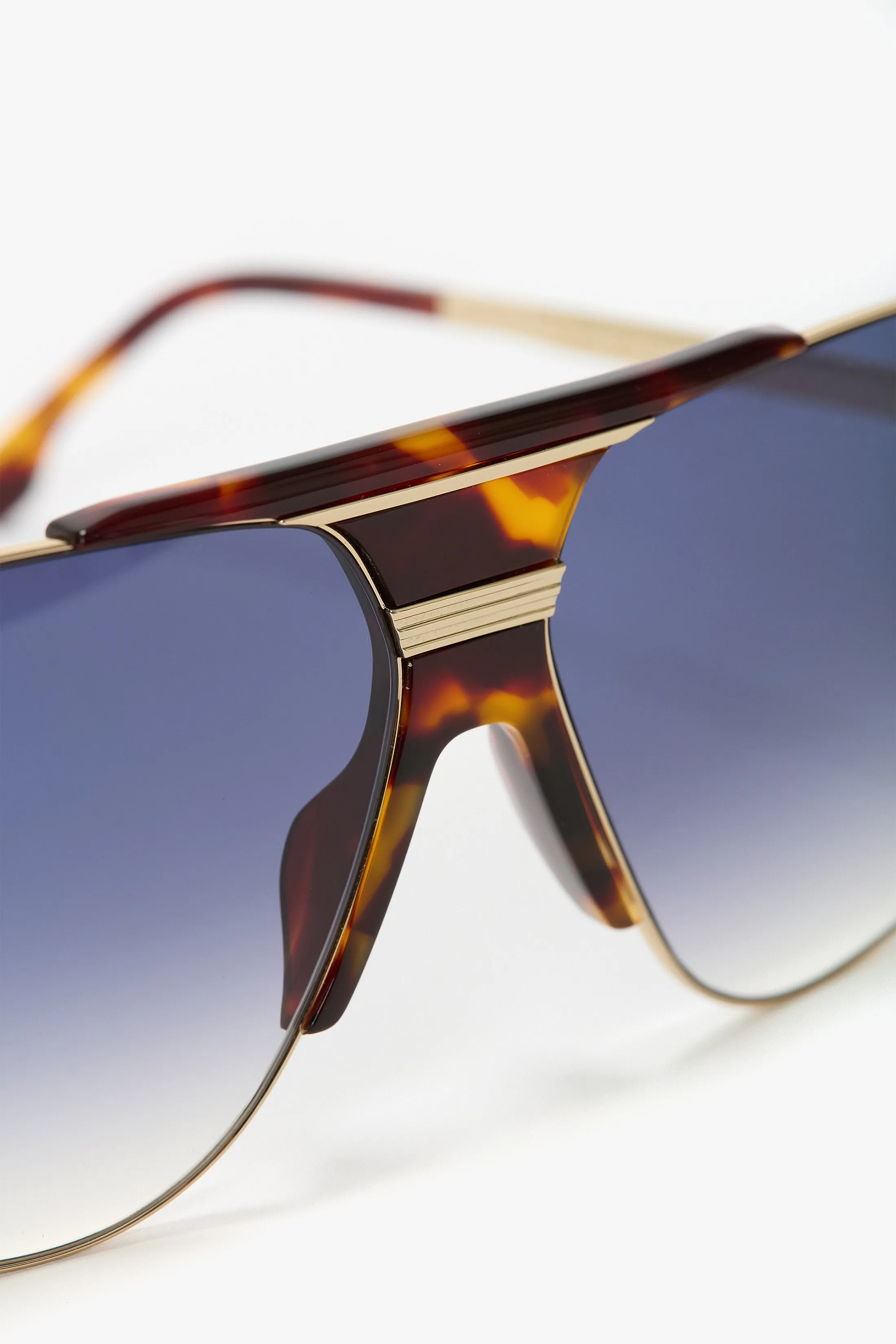 Oversized Metal And Acetate Frame In Gold Havana sold by Victoria Beckham product image thumbnail 4