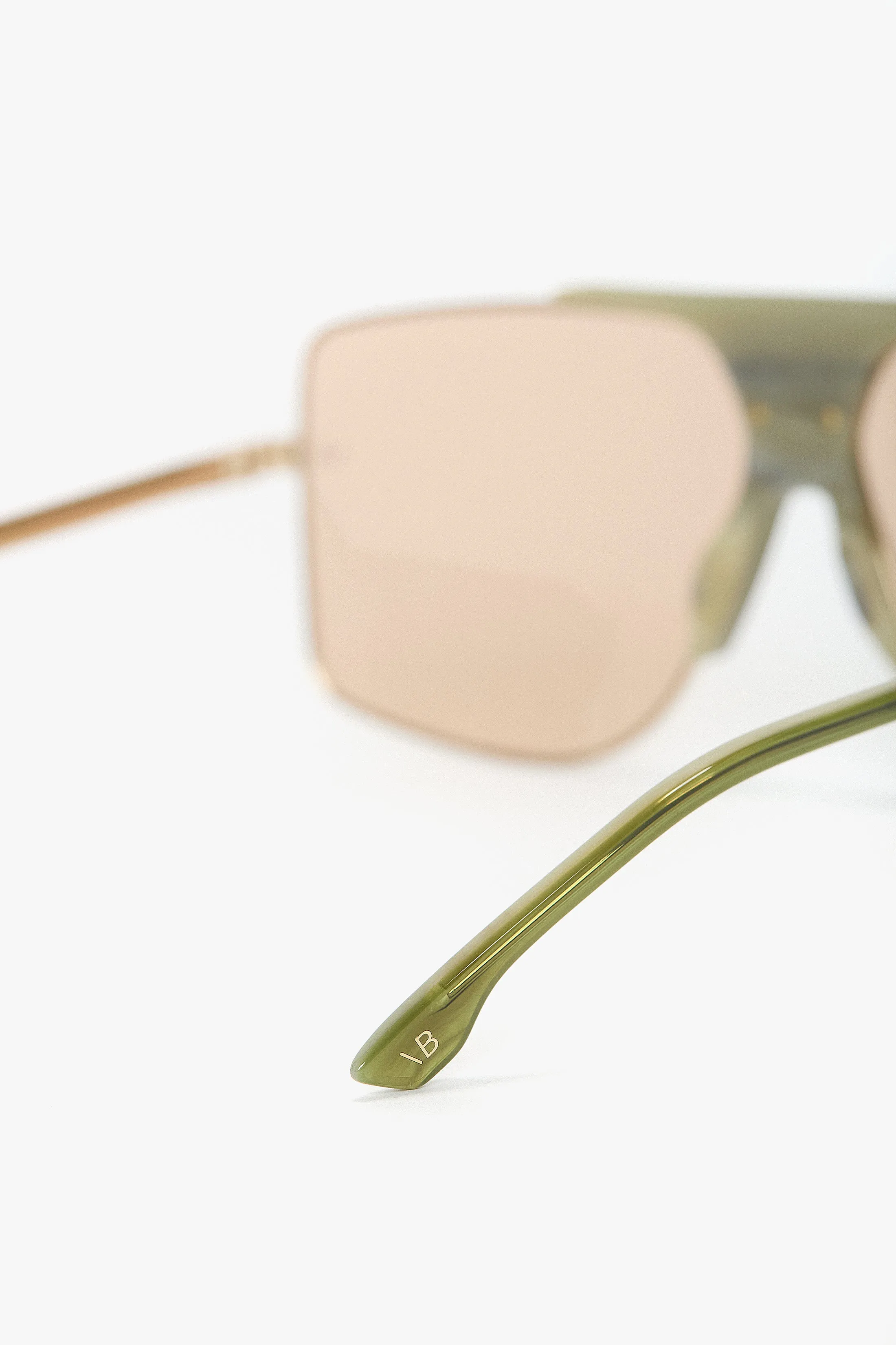 Oversized Metal And Acetate Frame In Green Marble sold by Victoria Beckham product image thumbnail 5