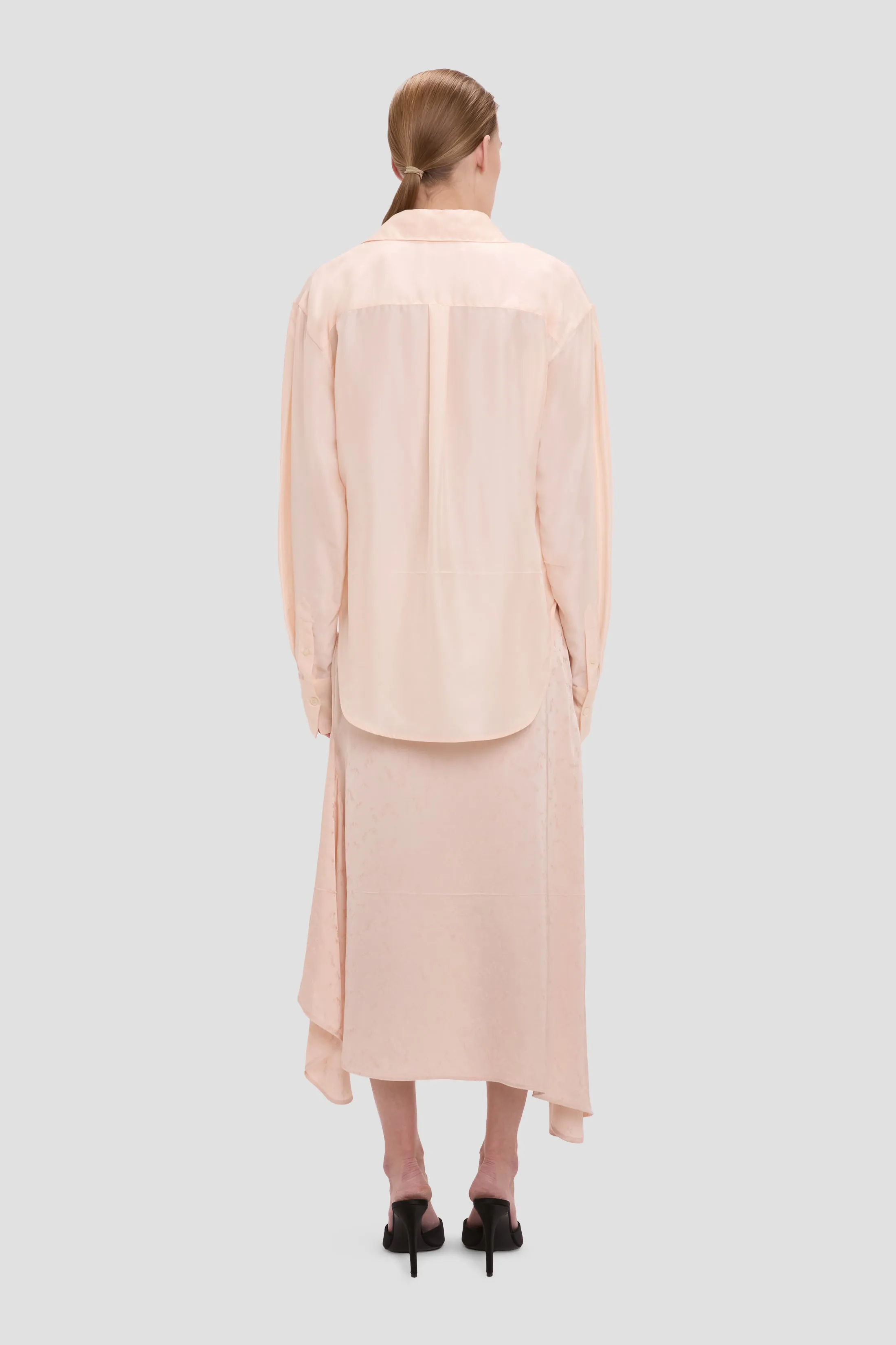 Slim Crease Detail In Blossom sold by Victoria Beckham product image thumbnail 4