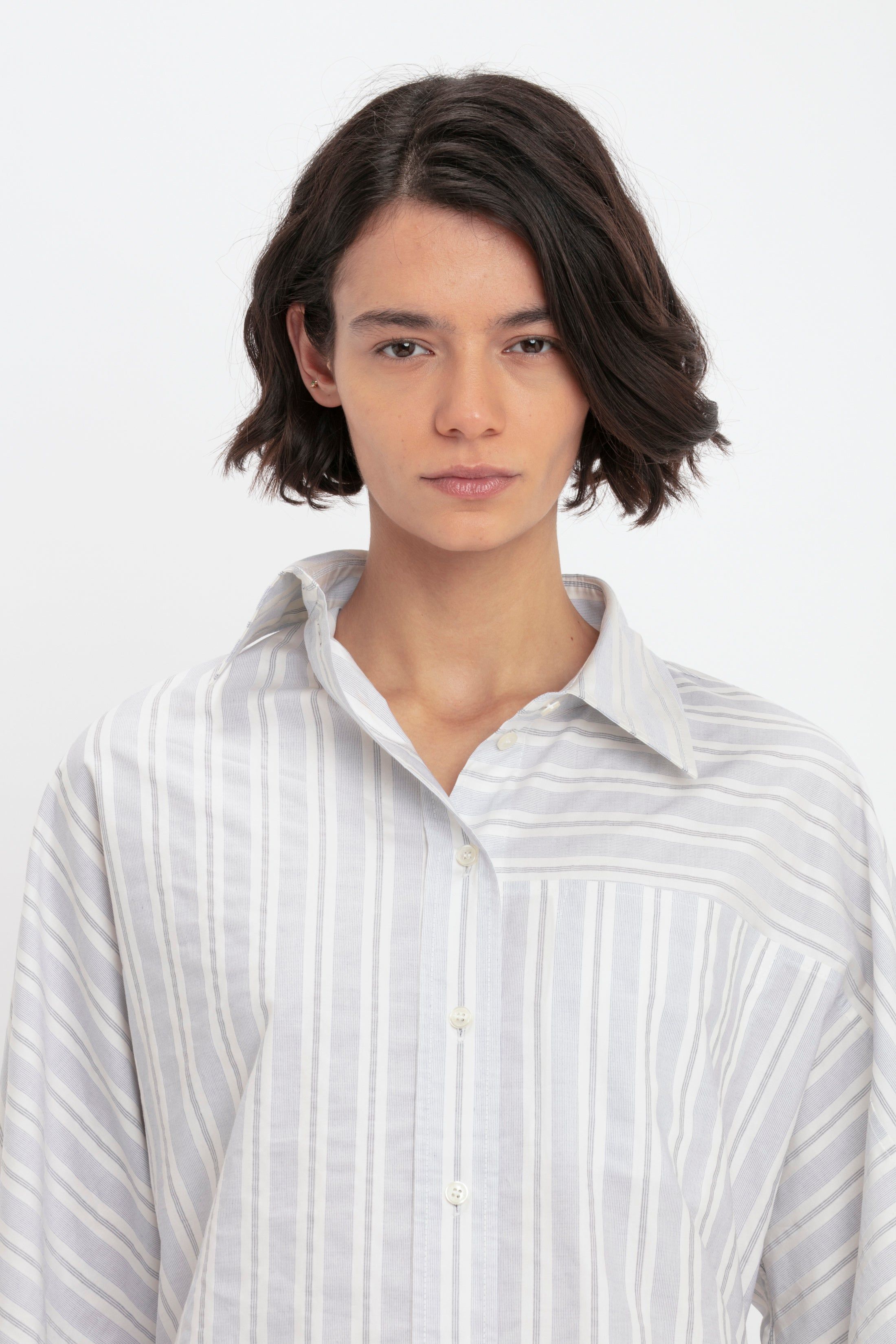 Batwing Shirt in Off-White Navy sold by Victoria Beckham product image thumbnail 5