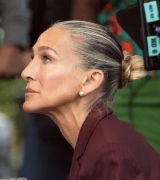 Sarah Jessica Parker - Pearl Studs sold by Victoria Emerson