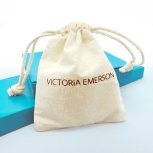 Hailey Bieber - Herringbone Chain sold by Victoria Emerson