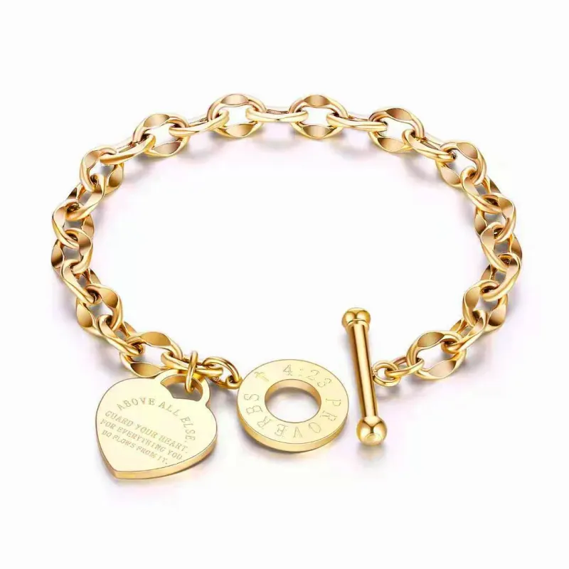 Heart Link Bracelet made by Victoria Emerson