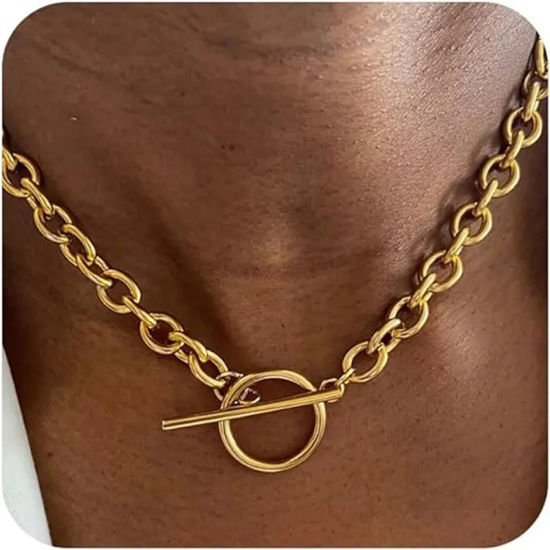 Chunky Toggle Clasp Necklace made by Victoria Emerson