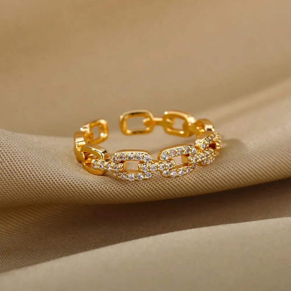 Geometric Twist Chain Ring sold by Victoria Emerson product image thumbnail 4