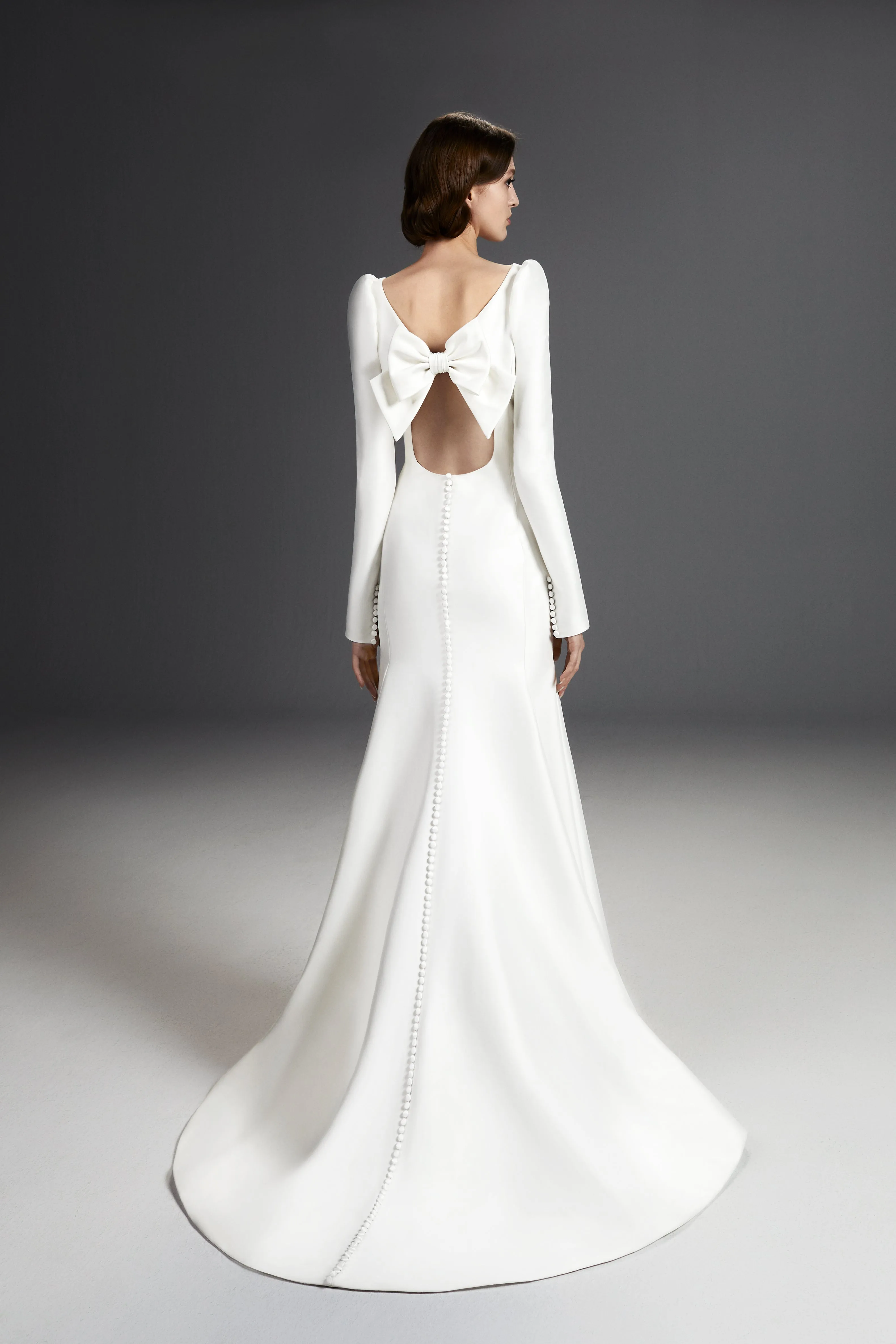 VRM378 - SCULPTED COLUMN GOWN sold by Viktor & Rolf product image thumbnail 2