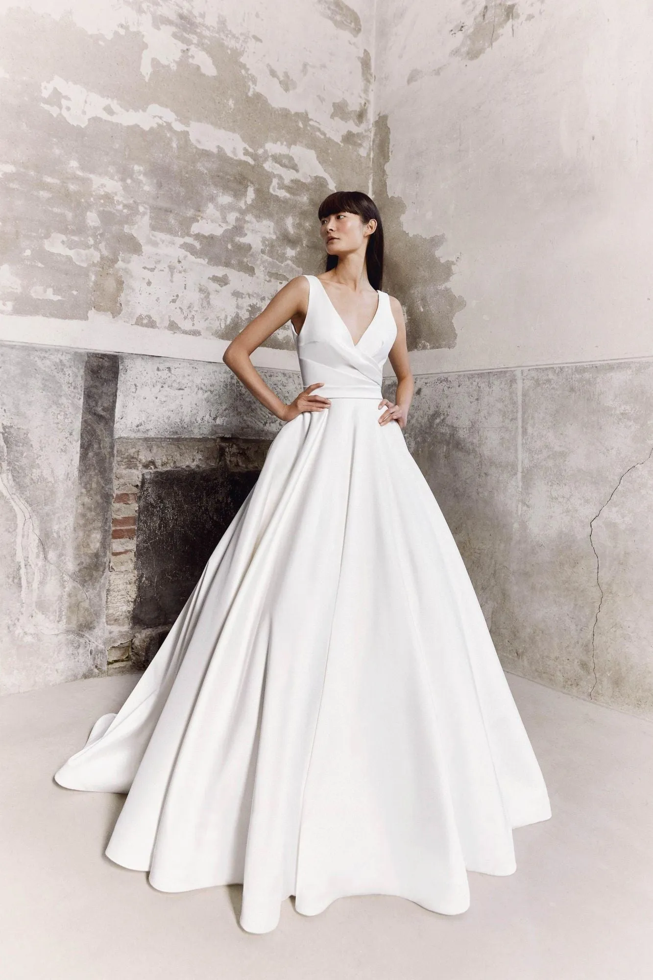 VRM263 - GRAPHIC DRAPED GOWN sold by Viktor & Rolf