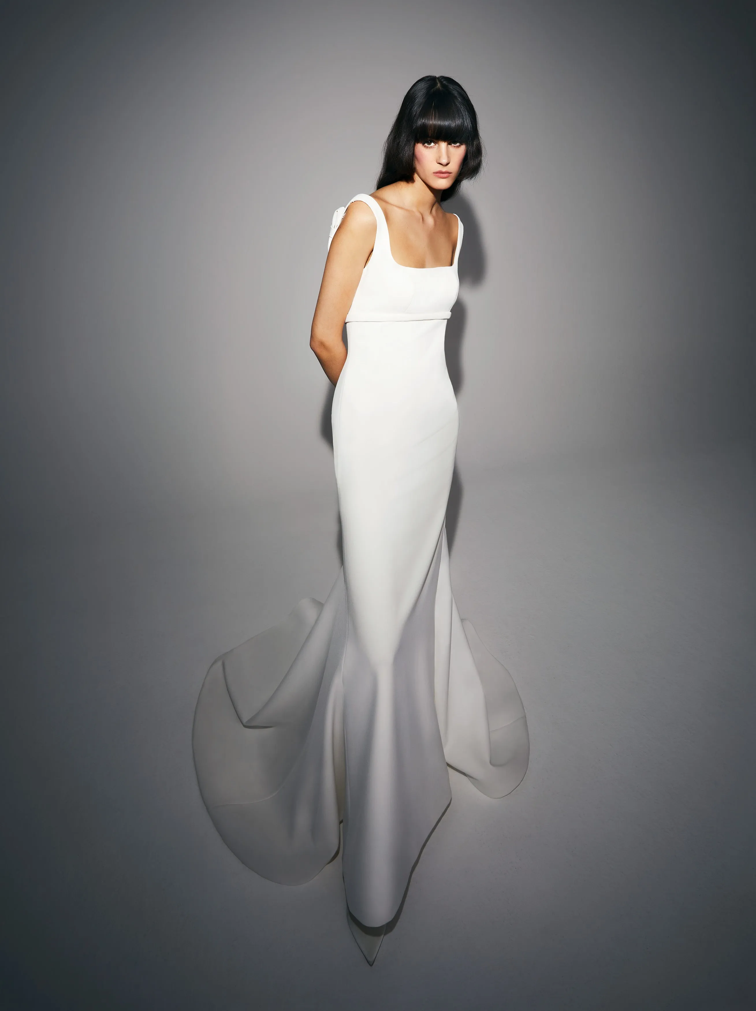 VRM335 - AIRY ABUNDANCE FANTAISIE MERMAID GOWN sold by Viktor & Rolf product image thumbnail 3