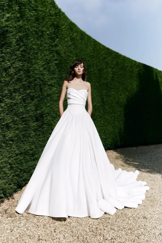 VRM456 – STATEMENT CIRCULAR A-LINE GOWN sold by Viktor & Rolf