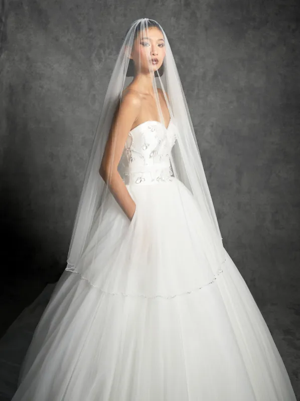 VRM362V - CRYSTALIZED WINTER DEW FLOWER VEIL sold by Viktor & Rolf