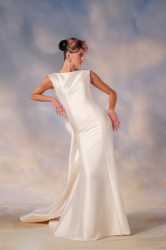 VRM490 - SCULPTED BACK MERMAID GOWN sold by Viktor & Rolf