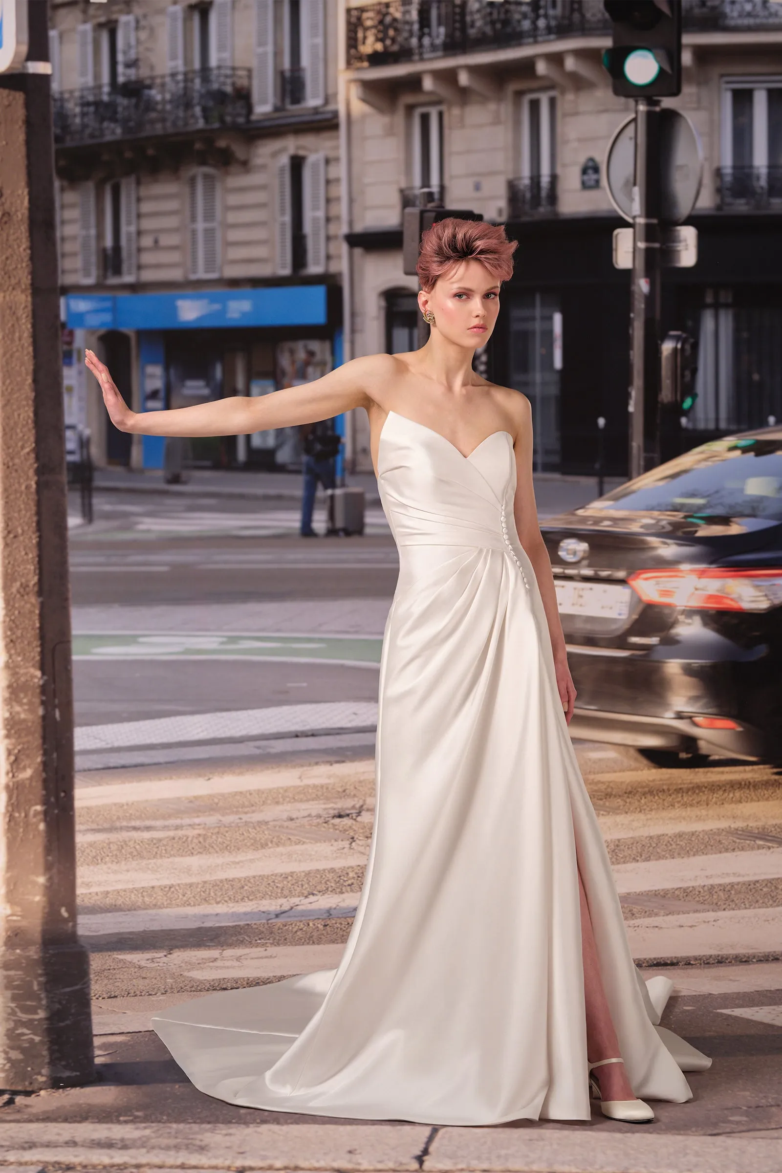 VRM481 - DUAL ELEGANCE MERMAID GOWN sold by Viktor & Rolf